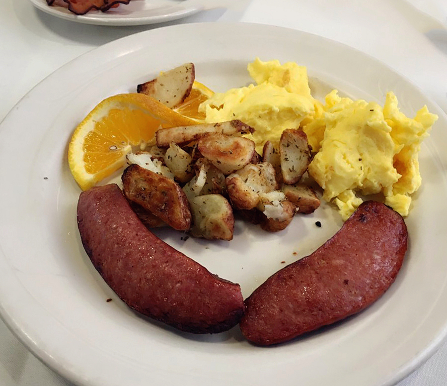 ../Images/LIN,CHIA-CHANG.Alaska Railroad (24).jpg